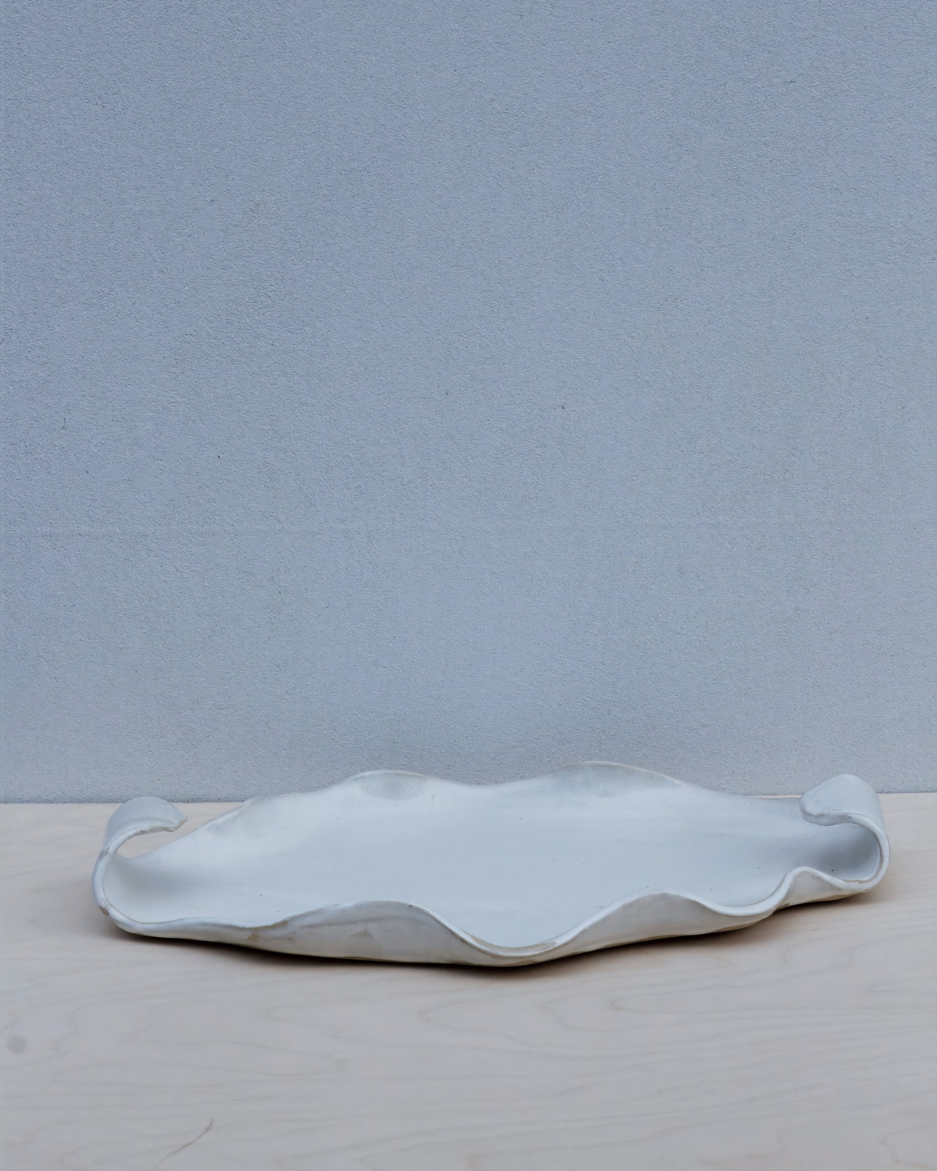 Flow tray