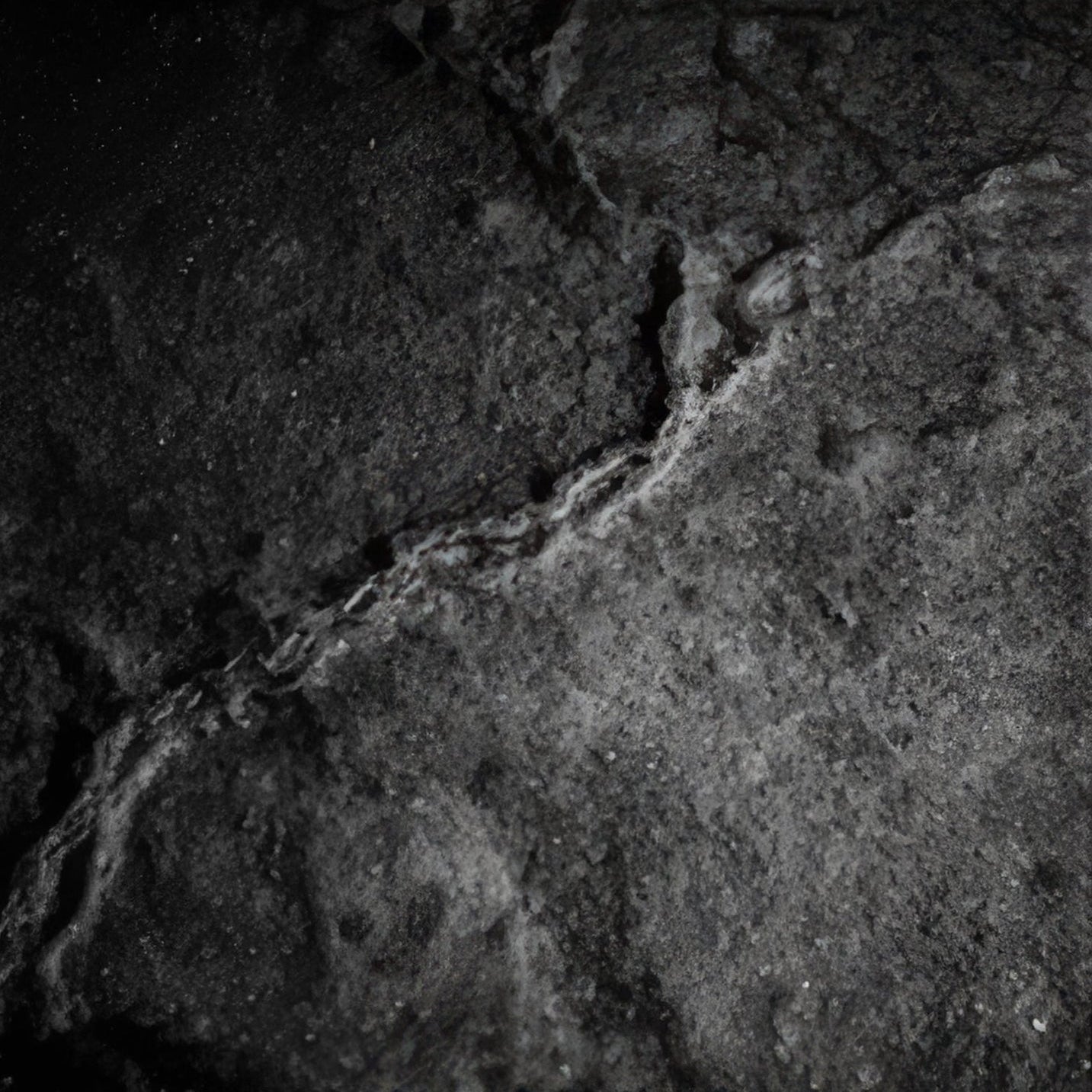 Undertow / 2024 e. 1/5
